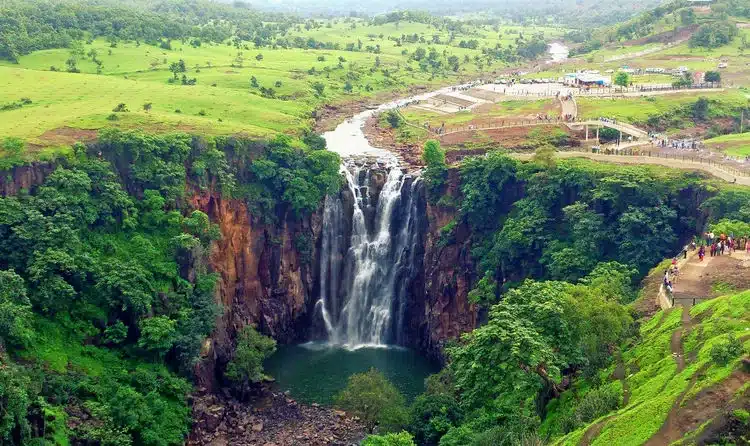 Patalpani Waterfall location reference